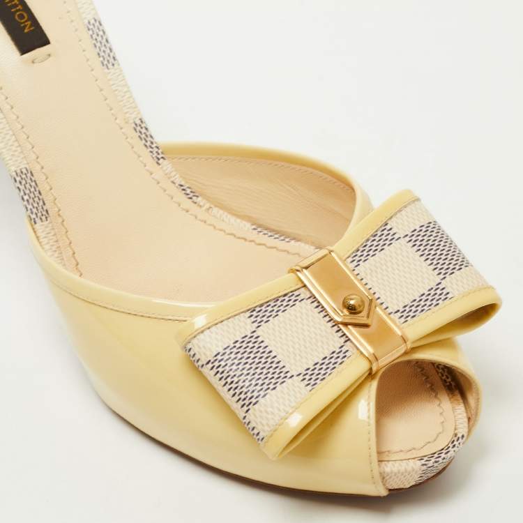 Pre Owned Louis Vuitton Yellow/Cream Patent Leather Mules Size 38.5