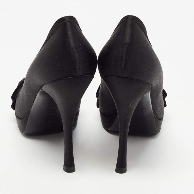 Pre Owned Louis Vuitton Black Satin Bow Peep Toe Pumps Size 39.5