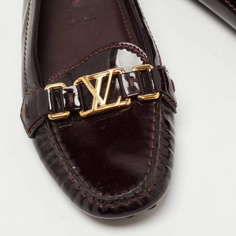 Pre Owned Louis Vuitton Burgundy Patent leather Oxford Loafers Size 39