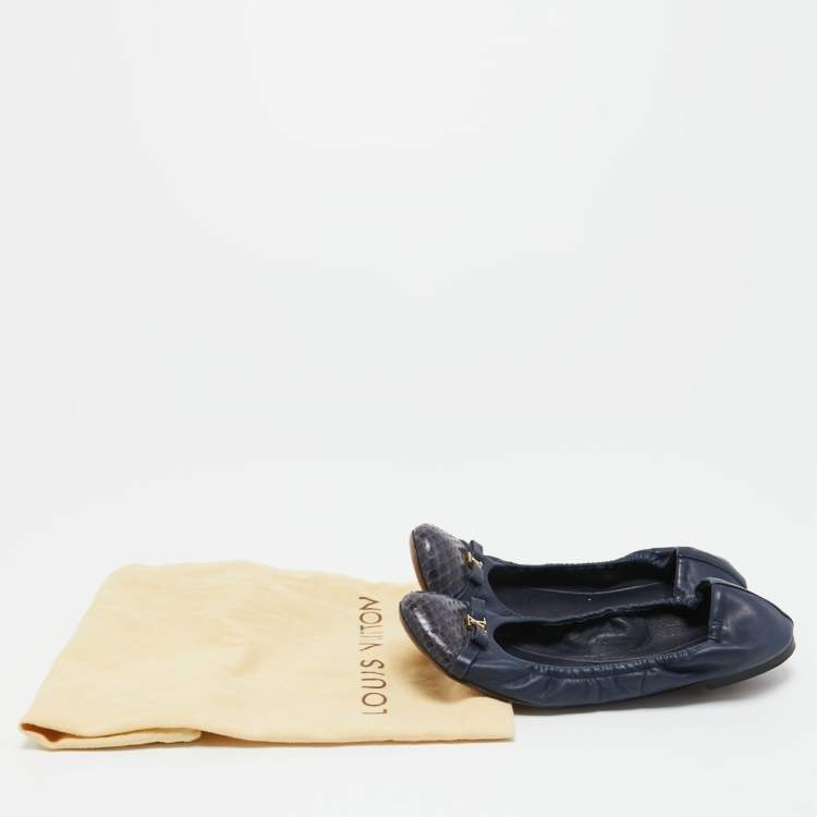 Pre Owned Louis Vuitton Navy Blue Python and Leather Elba Scrunch Ballet Flats Size 38.5