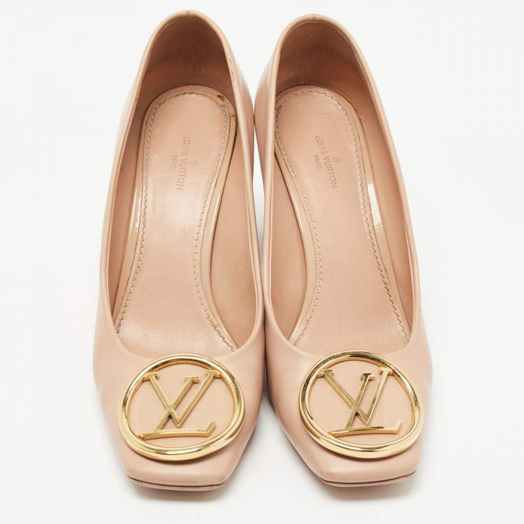 مملوكة مسبقًا Louis Vuitton Beige Patent Leather Madeleine Pumps Size 37.5