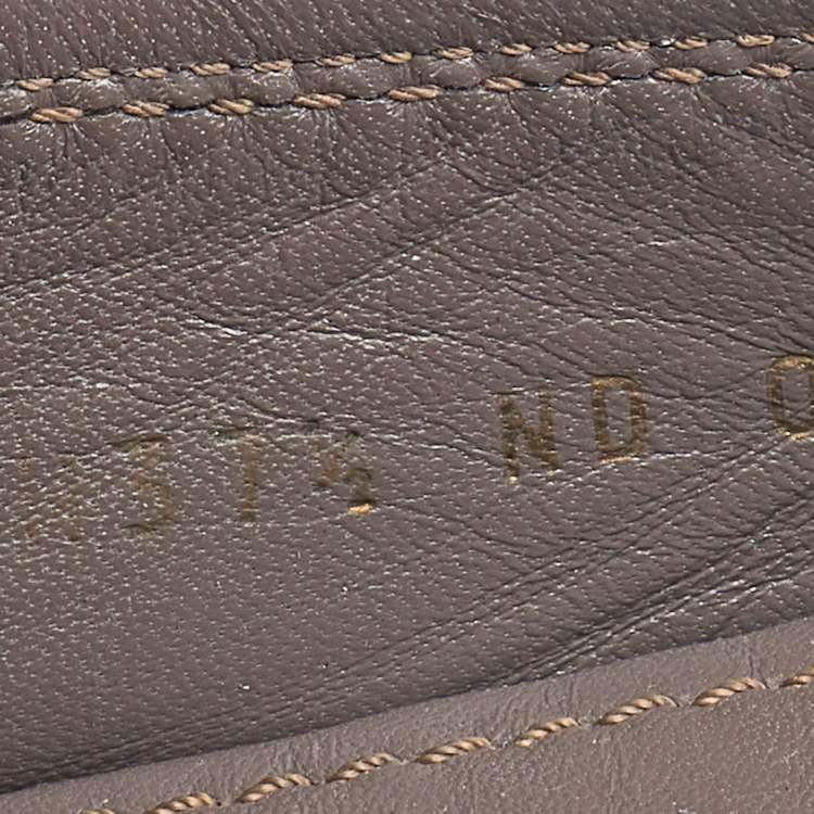 Pre Owned Louis Vuitton Grey Leather Loafers Size 37.5