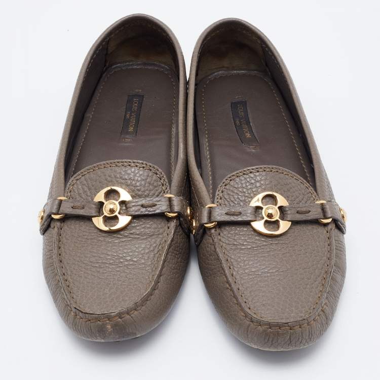 Pre Owned Louis Vuitton Grey Leather Loafers Size 37.5