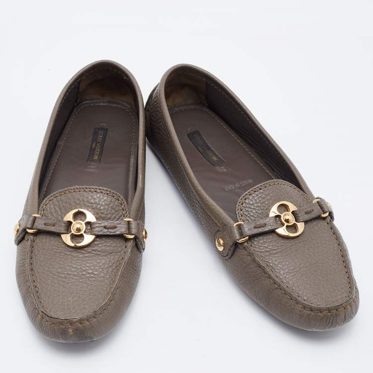 Pre Owned Louis Vuitton Grey Leather Loafers Size 37.5