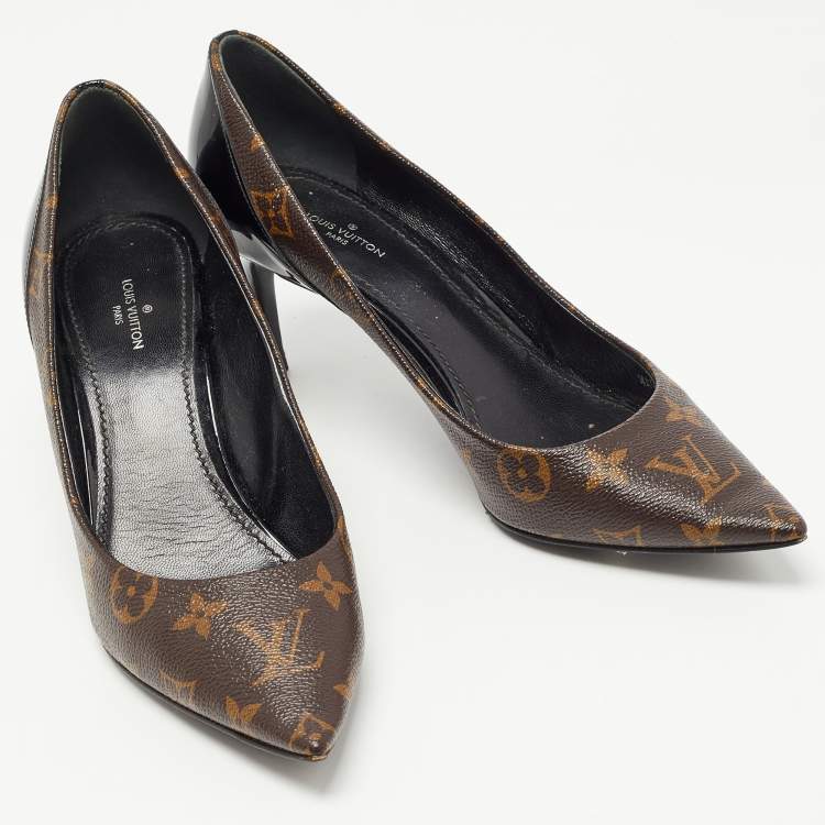 Pre Owned Louis Vuitton Brown Monogram Canvas and Patent Leather Pumps Size 39