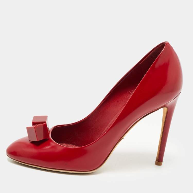 Louis Vuitton Red Patent Leather Pumps – Maidenlane Designer