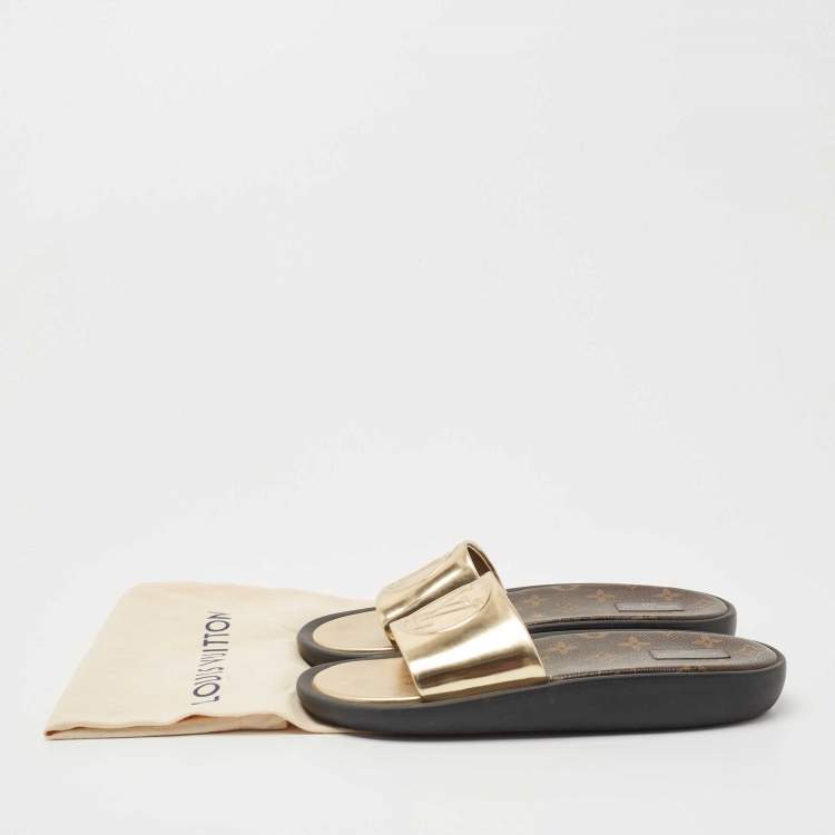 مملوكة مسبقًا Louis Vuitton Gold Leather Sunbath Slides Size 39