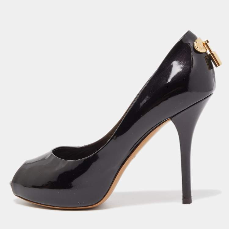 Louis Vuitton, Shoes, Louis Vuitton Strappy Heels Size 36