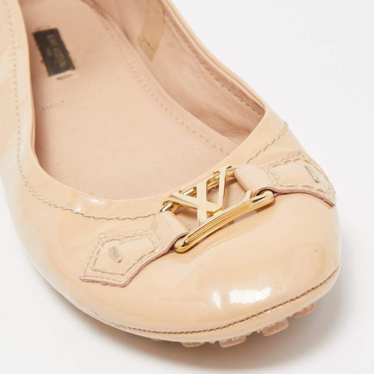 Pre Owned Louis Vuitton Beige Patent Leather Oxford Ballet Flats Size 40