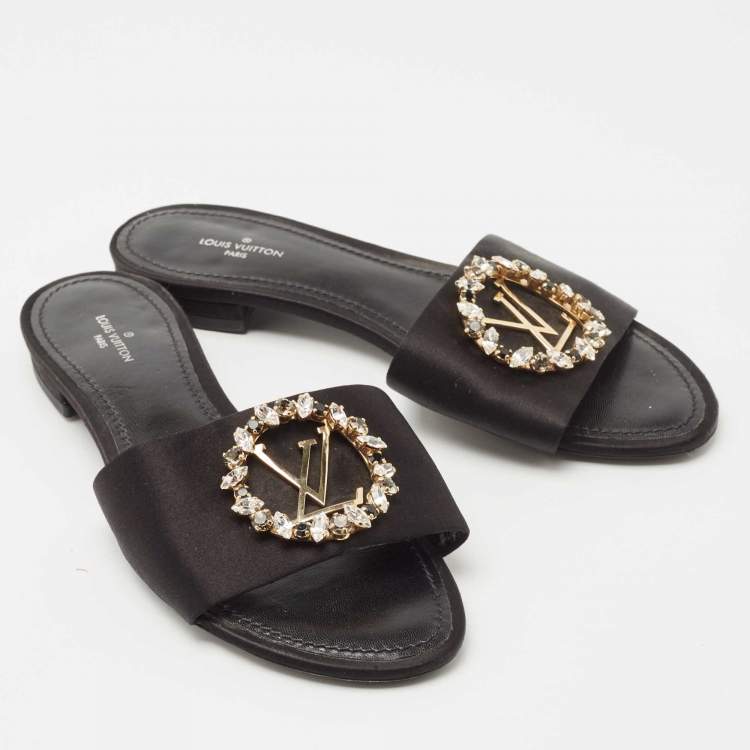 مملوكة مسبقًا Louis Vuitton Black Satin Madeleine Flat Slides Size 36 