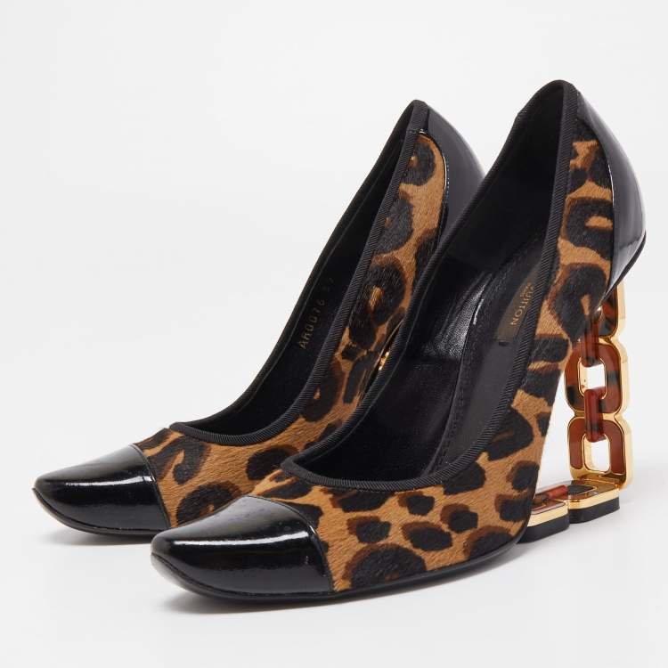 Pre Owned Louis Vuitton Tricolor Leopard Print Calf Hair and Patent Leather Wedge Pumps Size 39