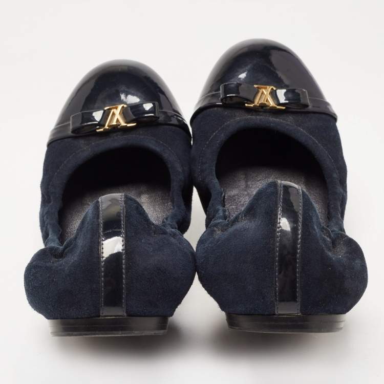 Pre Owned Louis Vuitton Navy Blue/Black Suede and Patent Leather Elba Scrunch Ballet Flats Size 40
