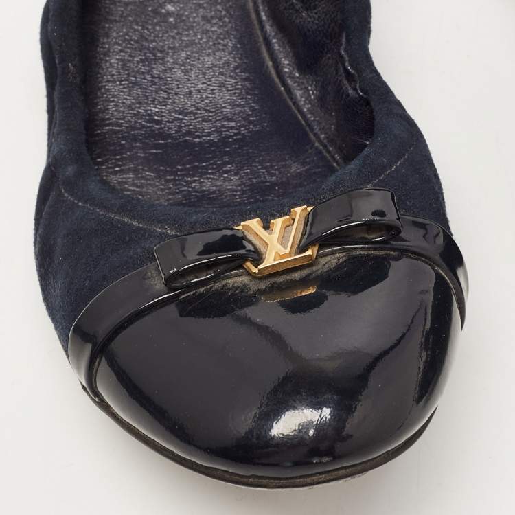 Pre Owned Louis Vuitton Navy Blue/Black Suede and Patent Leather Elba Scrunch Ballet Flats Size 40