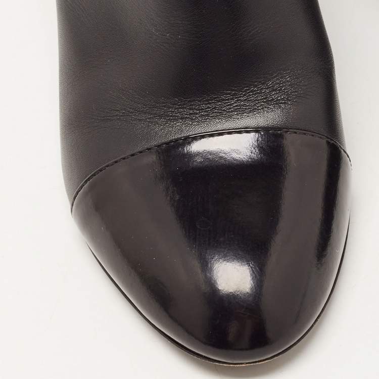 Pre Owned Louis Vuitton Black Leather Ankle Boots Size 35