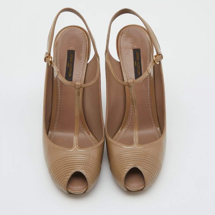 Pre Owned Louis Vuitton Beige Patent Leather Peep Toe T-Strap Slingback Pumps Size 38.5