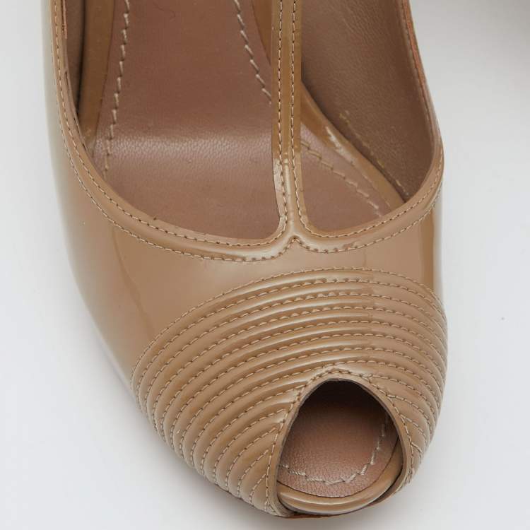 Pre Owned Louis Vuitton Beige Patent Leather Peep Toe T-Strap Slingback Pumps Size 38.5