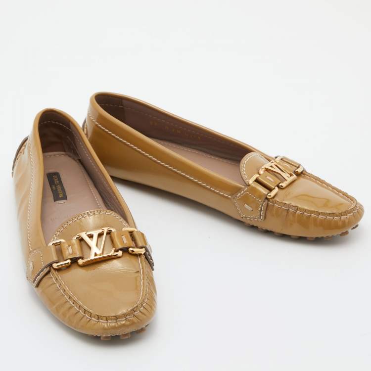 Pre Owned Louis Vuitton Beige Leather Oxford Loafers Size 37
