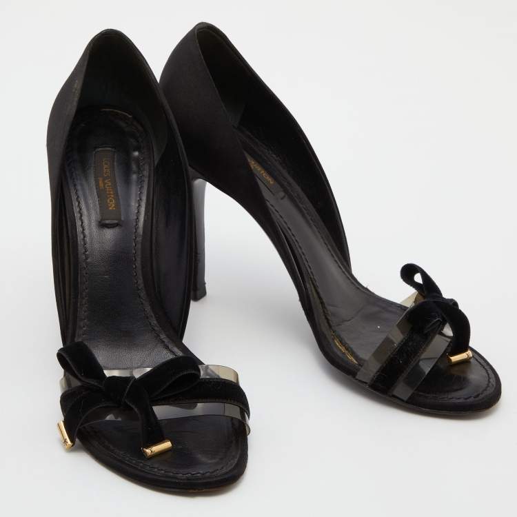 مملوكة مسبقًا Louis Vuitton Black Satin and PVC Bow D' Orsay Pumps Size 38