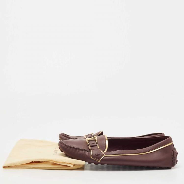 Pre Owned Louis Vuitton Burgundy/Gold Leather Oxford Loafers Size 41