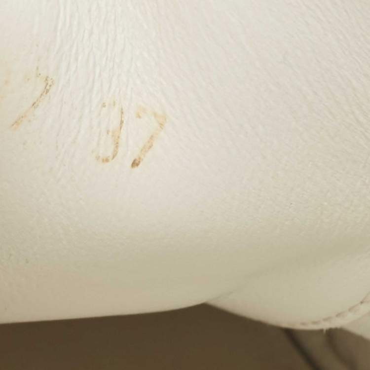 Pre Owned Louis Vuitton White Leather Frontrow Low Top Sneakers Size 37