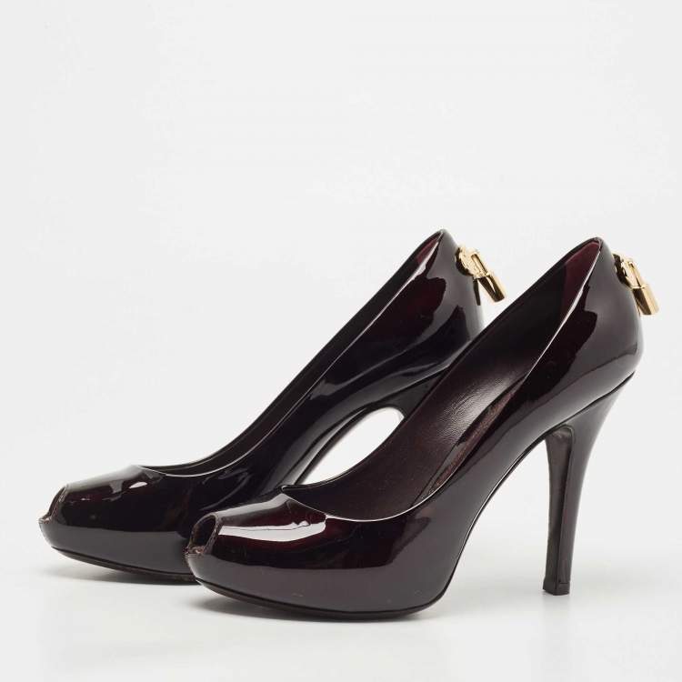 Louis Vuitton Dark Beige Patent Leather Peep Toe Platform Pumps Size 40.5