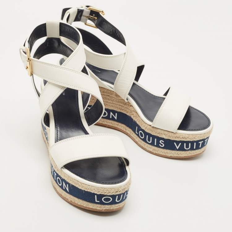مملوكة مسبقًا Louis Vuitton White Leather Wedge Ankle Sandals Size 41