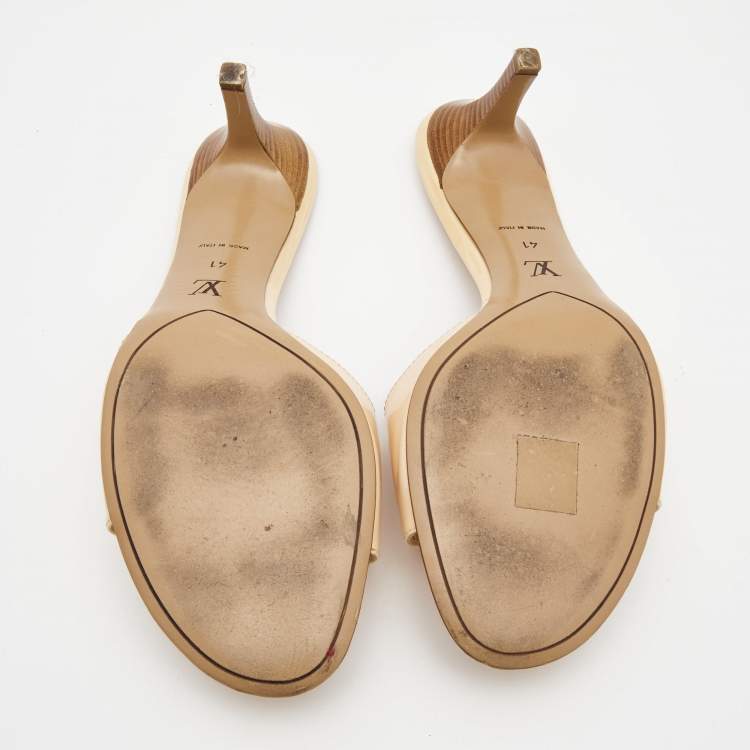 Pre Owned Louis Vuitton Beige Patent Leather LV Dice Slide Sandals Size 41