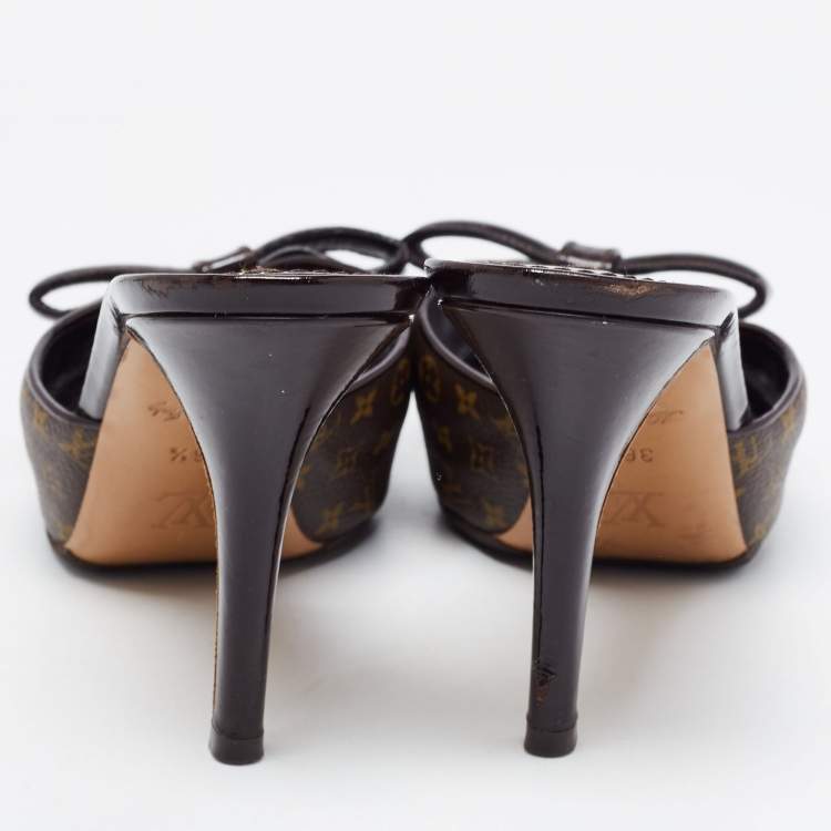 Pre Owned Louis Vuitton Brown Monogram Canvas Malibu Slides Size 36.5