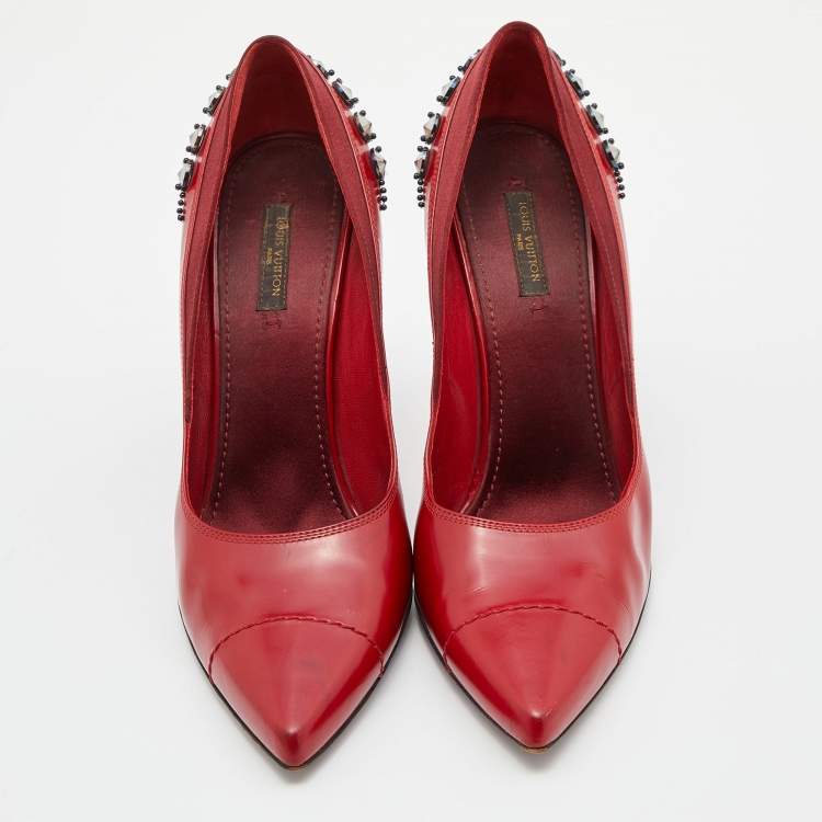 Pre Owned Louis Vuitton Red Leather and Satin Crystal Embellished Pumps Size 39