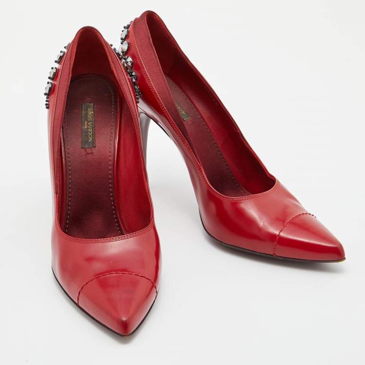 Pre Owned Louis Vuitton Red Leather and Satin Crystal Embellished Pumps Size 39