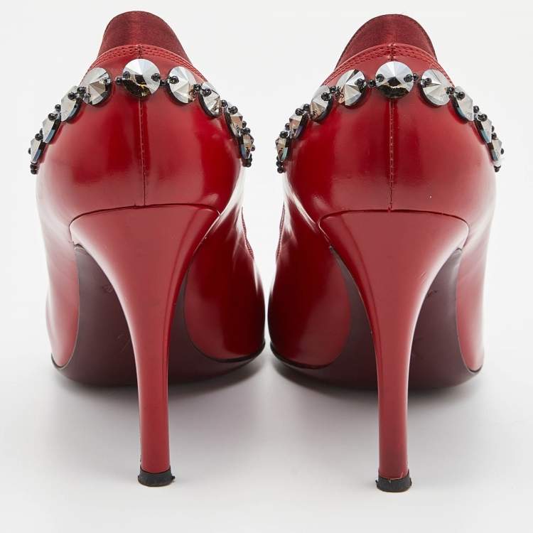 Pre Owned Louis Vuitton Red Leather and Satin Crystal Embellished Pumps Size 39