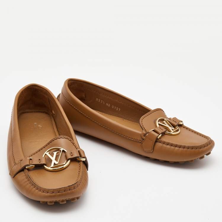 Pre Owned Louis Vuitton Brown Leather Dauphine Loafers Size 37.5