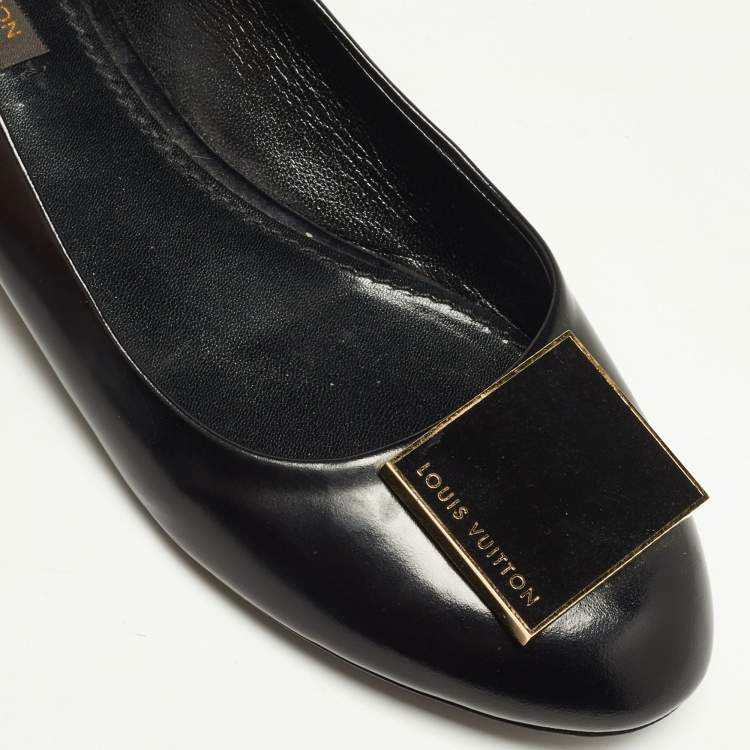 Pre Owned Louis Vuitton Black Leather Square Detail Ballet Flats Size 37