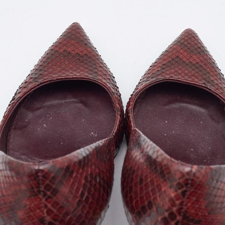 Pre Owned Louis Vuitton Burgundy Python Leather Slip On  Pumps Size 34.5