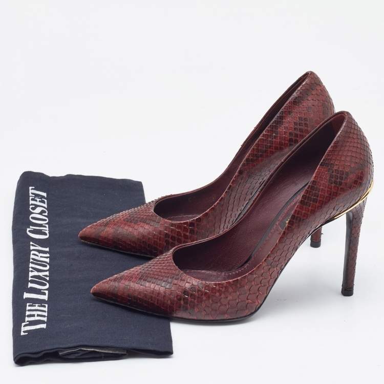 Pre Owned Louis Vuitton Burgundy Python Leather Slip On  Pumps Size 34.5