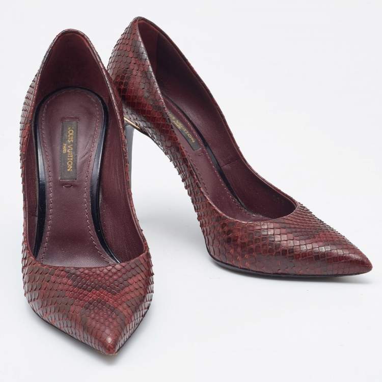 Pre Owned Louis Vuitton Burgundy Python Leather Slip On  Pumps Size 34.5