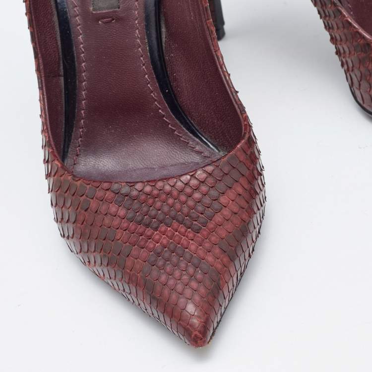 Pre Owned Louis Vuitton Burgundy Python Leather Slip On  Pumps Size 34.5