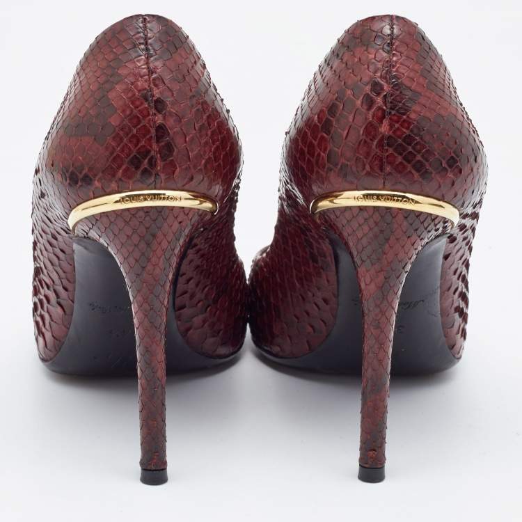 Pre Owned Louis Vuitton Burgundy Python Leather Slip On  Pumps Size 34.5