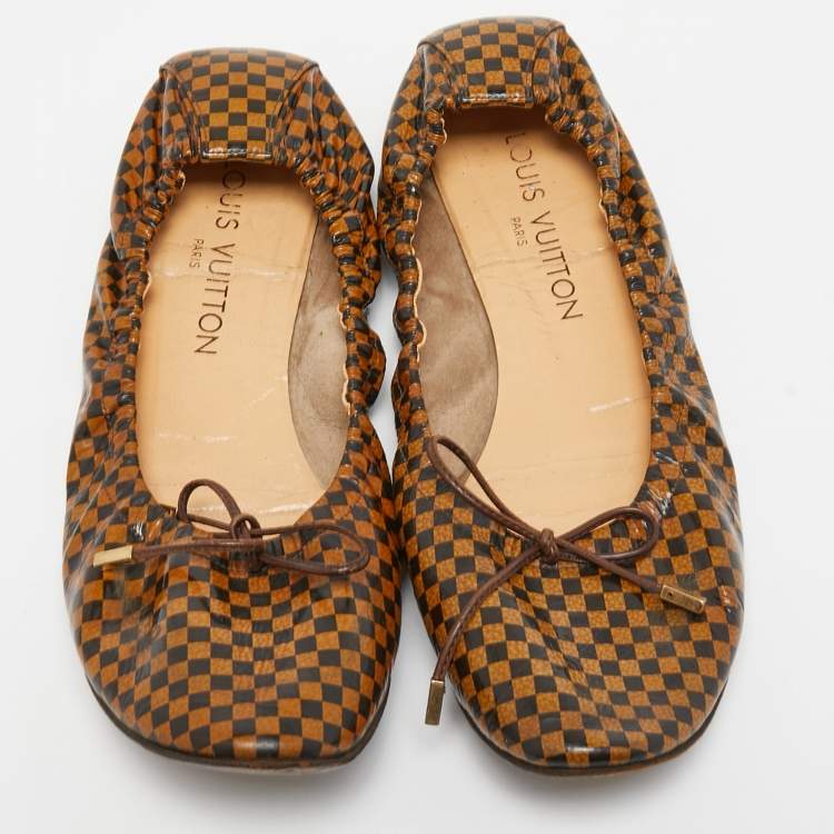 Pre Owned Louis Vuitton Brown Coated Canvas, Ballet Flats Size 37