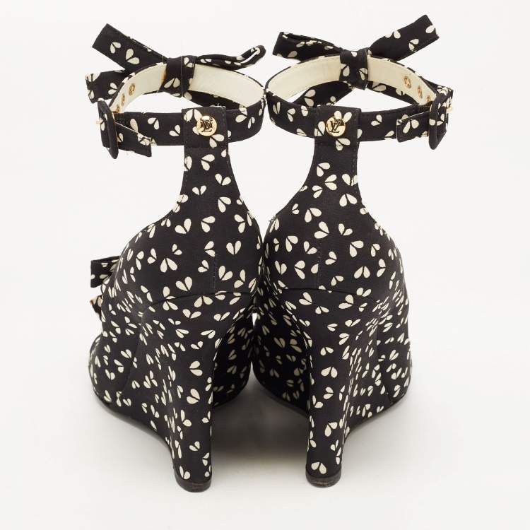 Pre Owned Louis Vuitton Black Canvas  Bow Ankle Strap Sandals Size 38.5