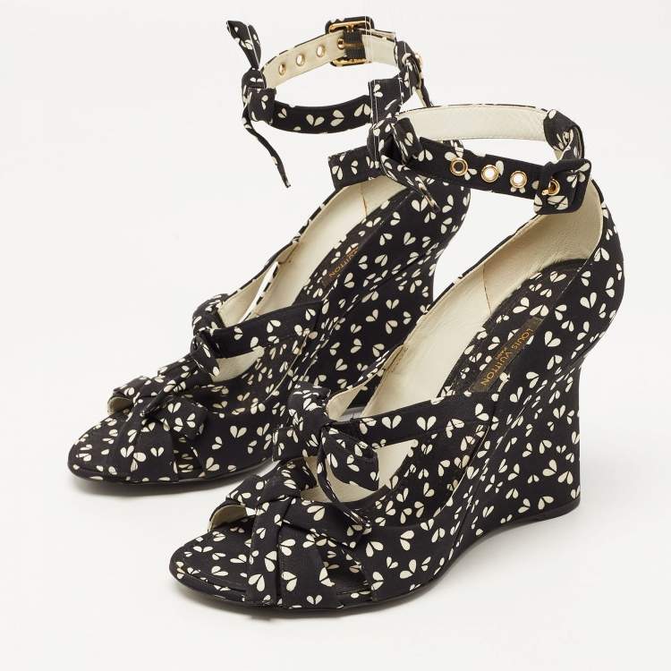 Pre Owned Louis Vuitton Black Canvas  Bow Ankle Strap Sandals Size 38.5