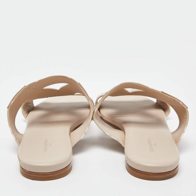 Pre Owned Louis Vuitton Beige/White Monogram Embossed Leather Flat Slides Size 40