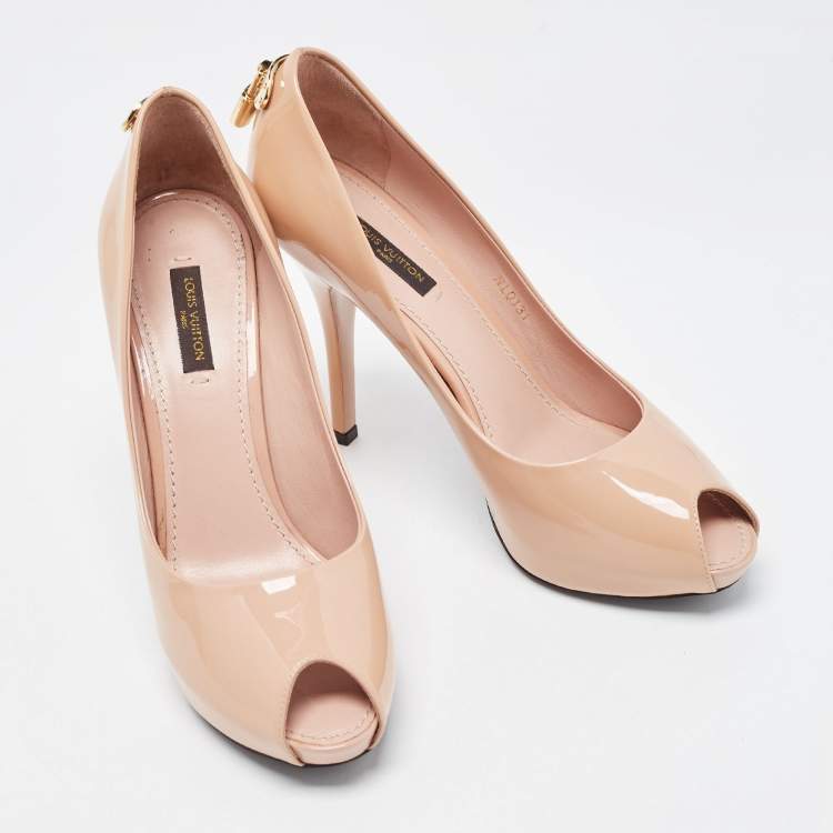 Pre Owned Louis Vuitton Beige Patent Leather Oh Really! Pumps Size 37