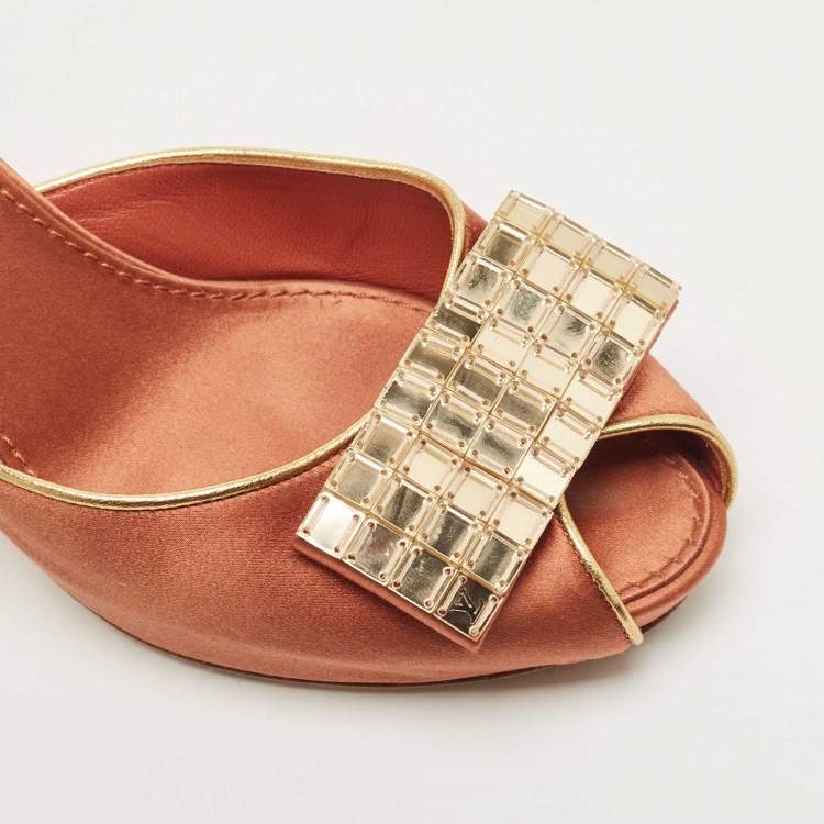 Pre Owned Louis Vuitton Brown Satin Embellished Peep Toe Slide Sandals Size 38