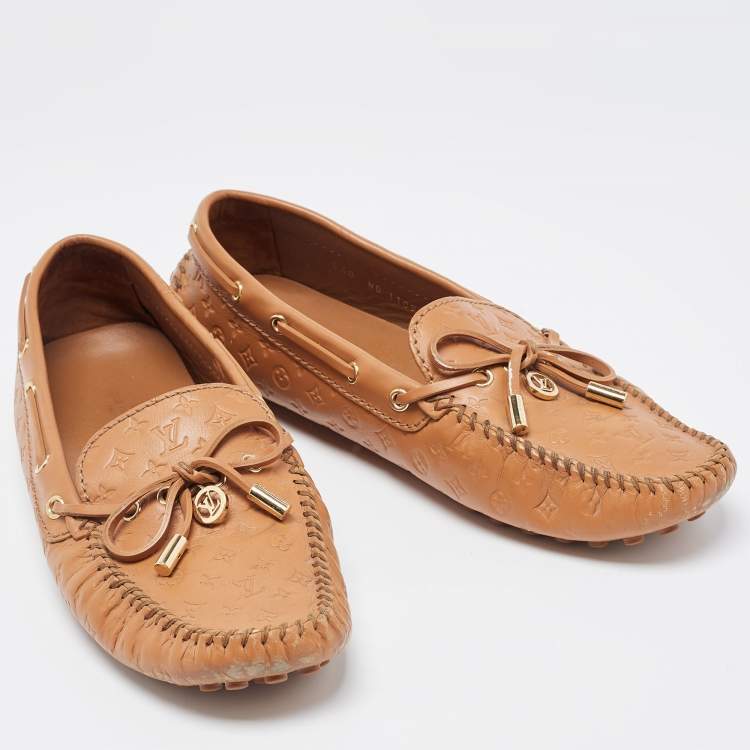 Pre Owned Louis Vuitton Brown Leather Gloria Loafers Size 40