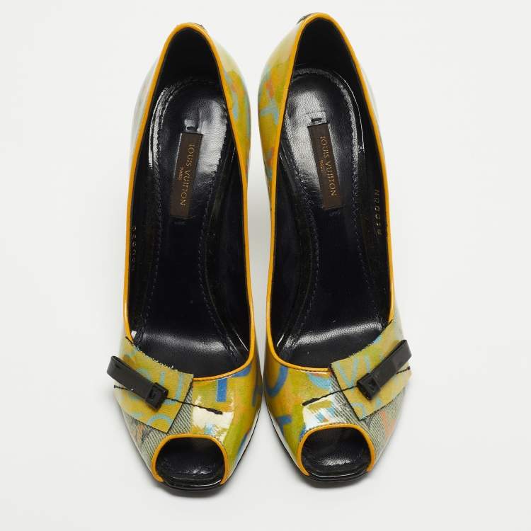 Pre Owned Louis Vuitton Multicolor PVC Richard Prince Flash Pulp Pumps Size 36