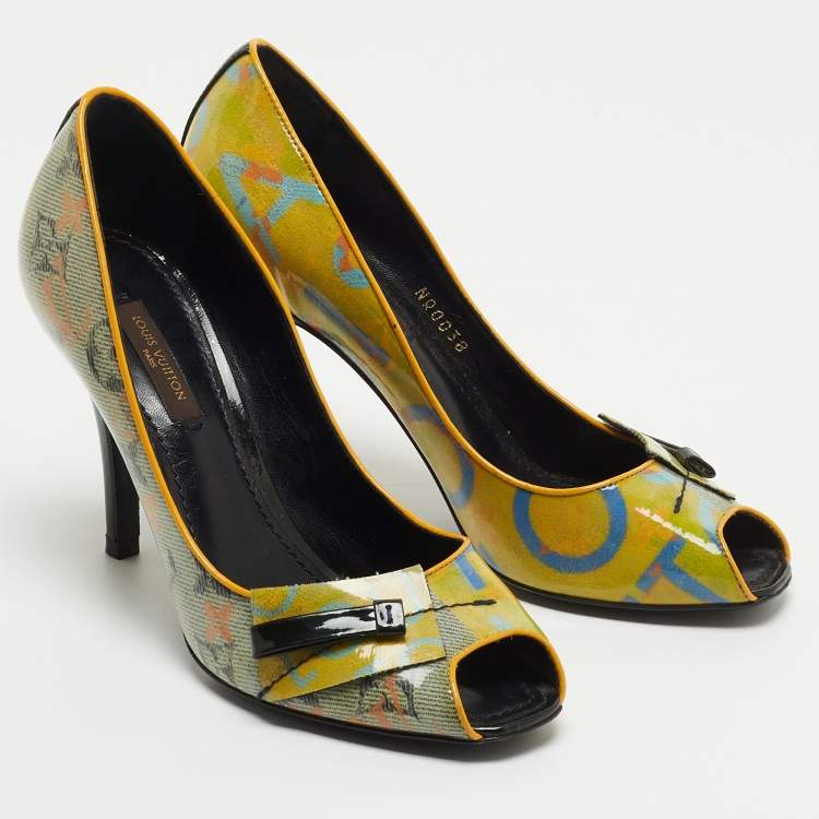 Pre Owned Louis Vuitton Multicolor PVC Richard Prince Flash Pulp Pumps Size 36