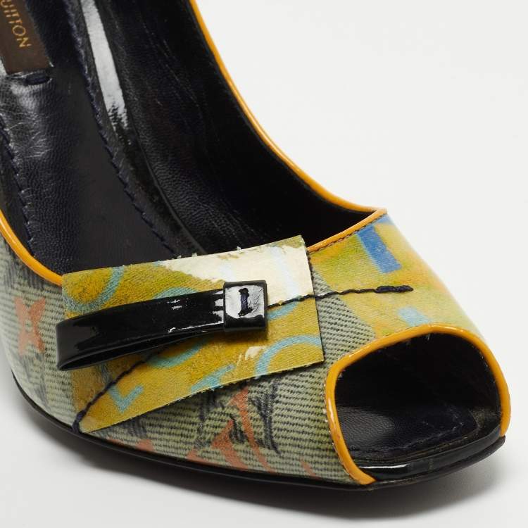 Pre Owned Louis Vuitton Multicolor PVC Richard Prince Flash Pulp Pumps Size 36