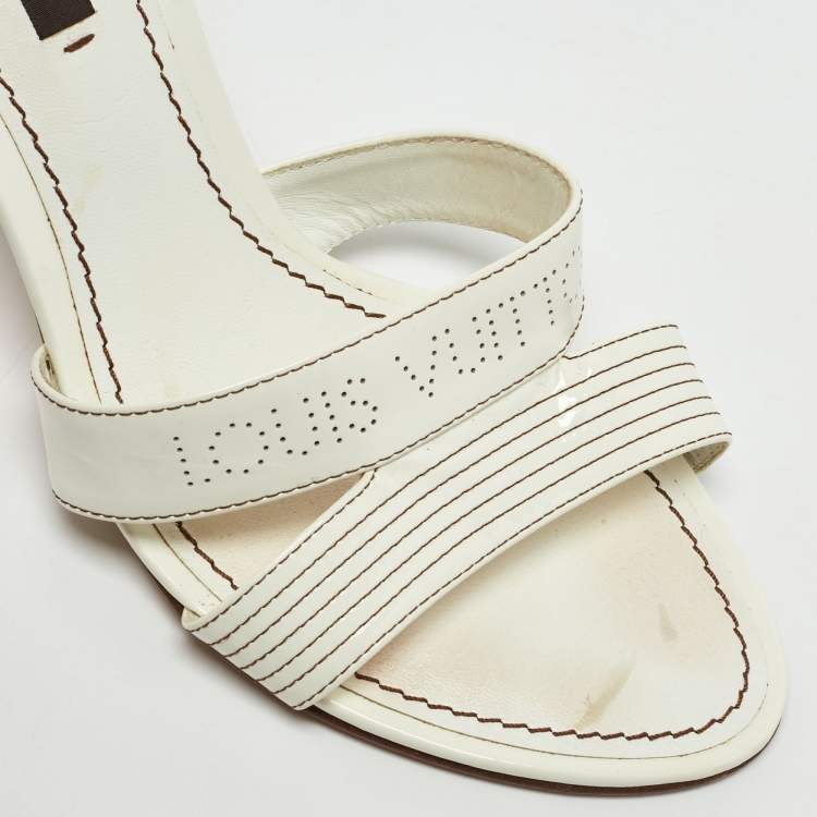 Pre Owned Louis Vuitton White Patent Leather Slide Sandals Size 37