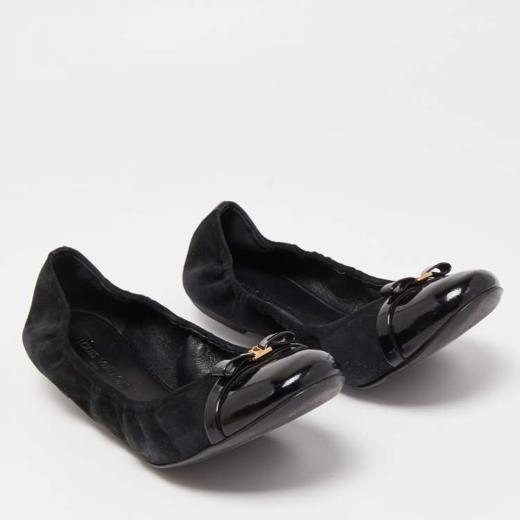 Pre Owned Louis Vuitton Black Suede and Patent Leather Elba Scrunch Ballet Flats Size 40